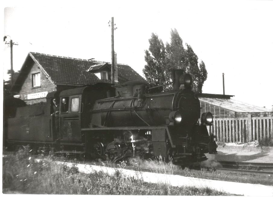 Parowoz-Px48-1775-dobrzyca-1980.jpg