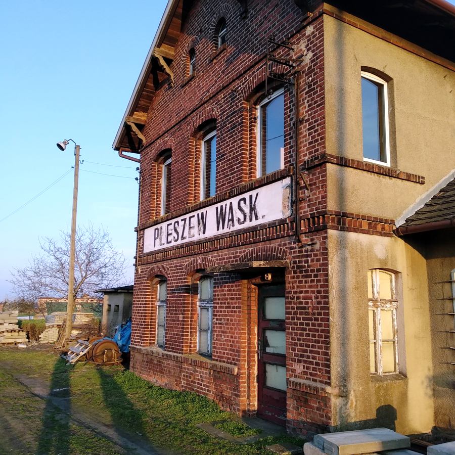 Stacja-Pleszew-Waskotorowy-1.jpg