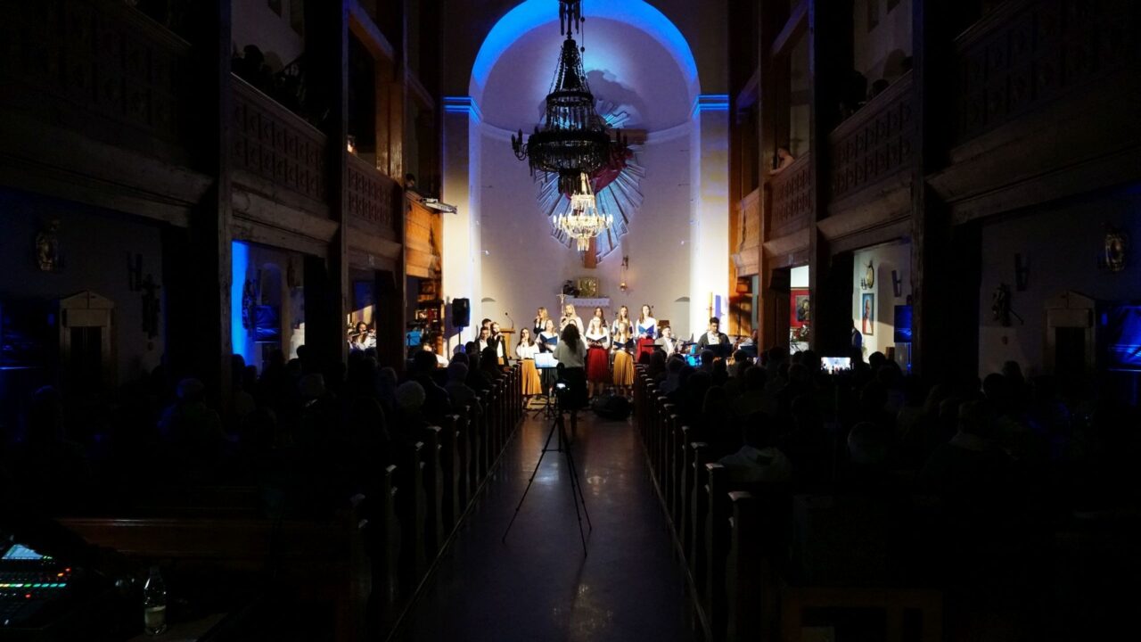 Koncert_TotusTuus_Zbawiciel-35-1280x720.jpg